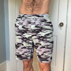 LuLuLemon Pace Breaker Short 7" Size Small *Lined*